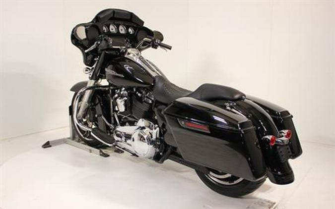 2017 Harley-Davidson Street Glide® Special