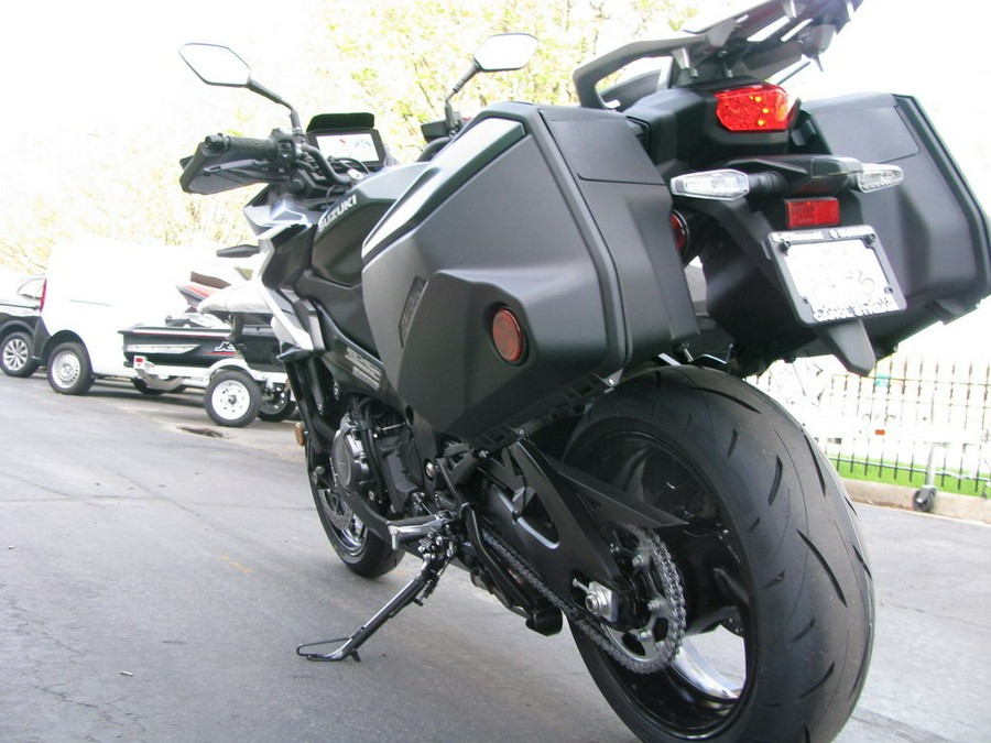 2024 Suzuki GSX-S1000GX Plus