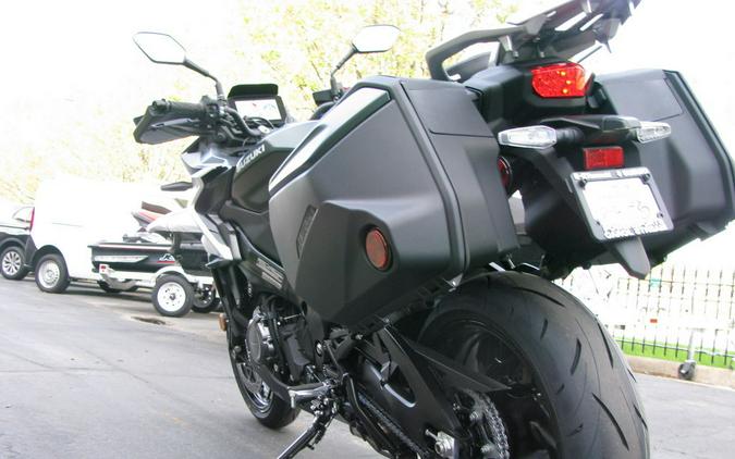 2024 Suzuki GSX-S1000GX Plus