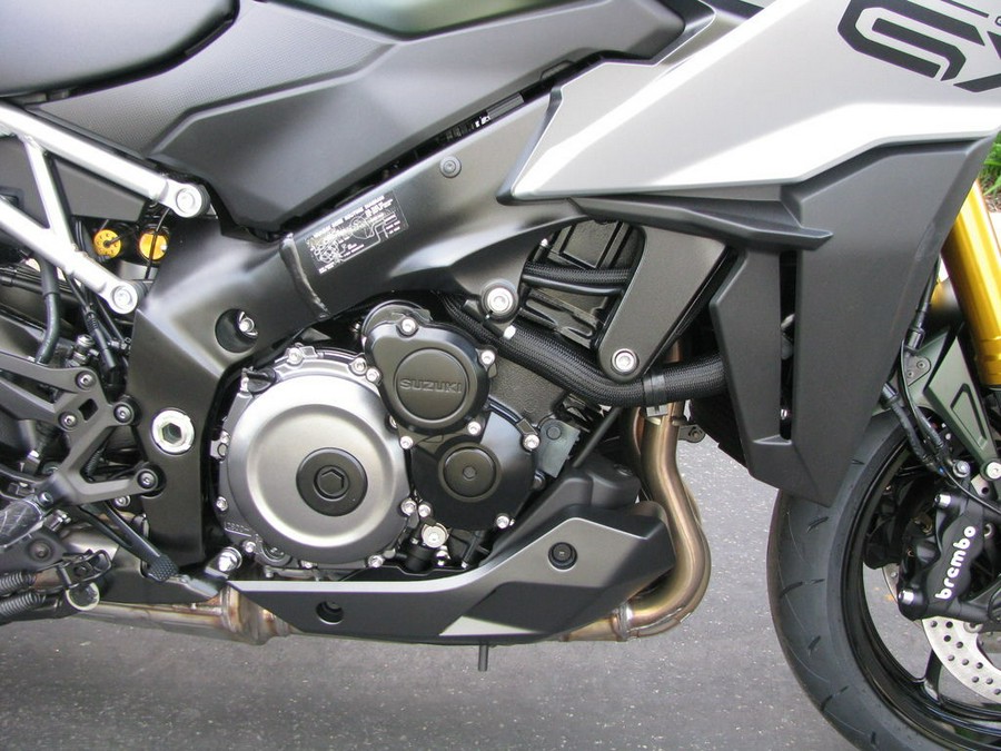 2024 Suzuki GSX-S1000GX Plus