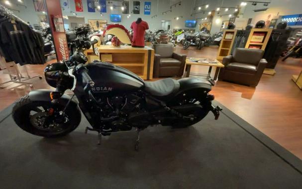 2025 Indian Motorcycle® Scout® Bobber Limited Black Smoke