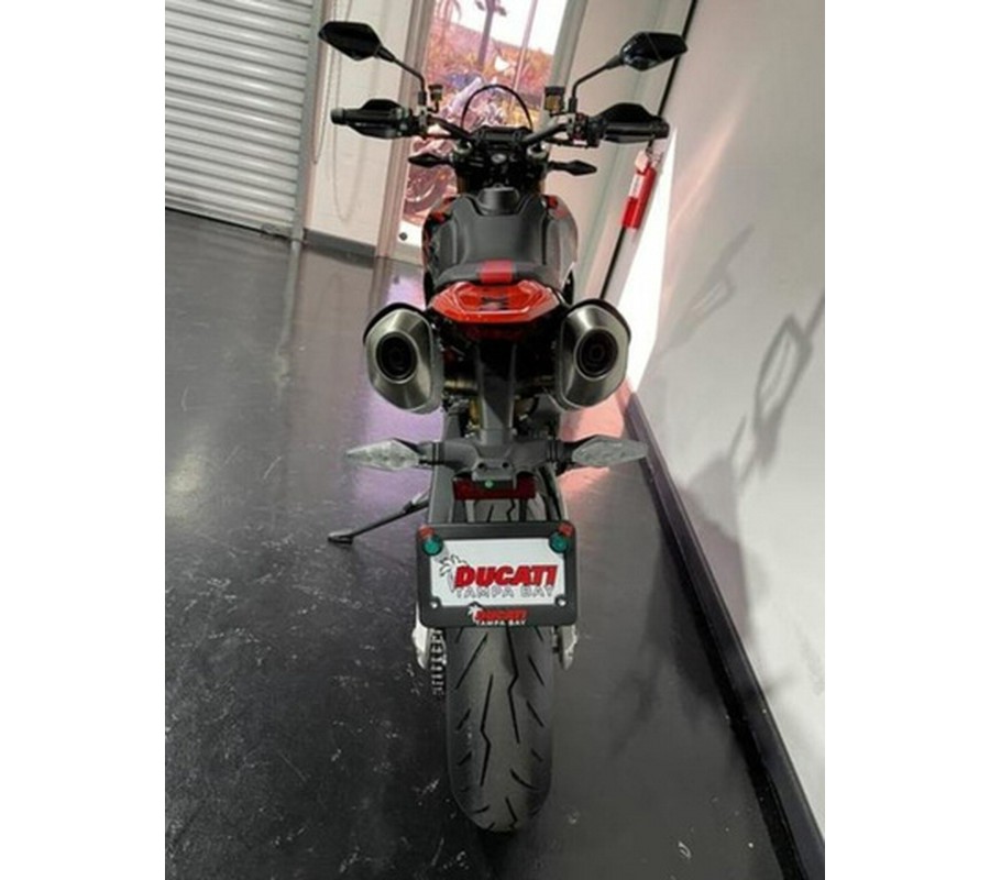 2026 Ducati Hypermotard 698 Mono RVE