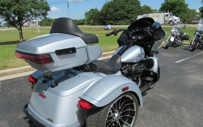 2024 Harley-Davidson FLTRT - Road Glide 3