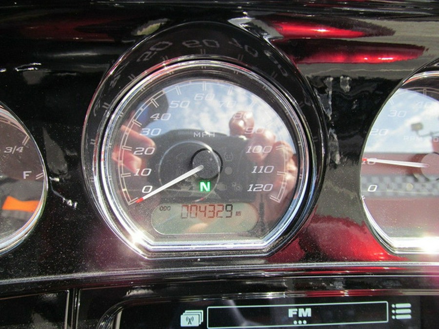 2023 Harley-Davidson FLHTCUTGAN - Tri Glide Ultra Anniversary Edition