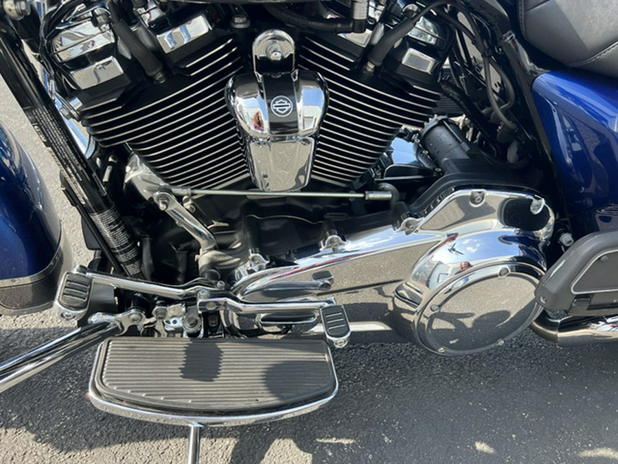 2017 Harley-Davidson Road King FLHR