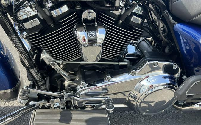 2017 Harley-Davidson Road King FLHR