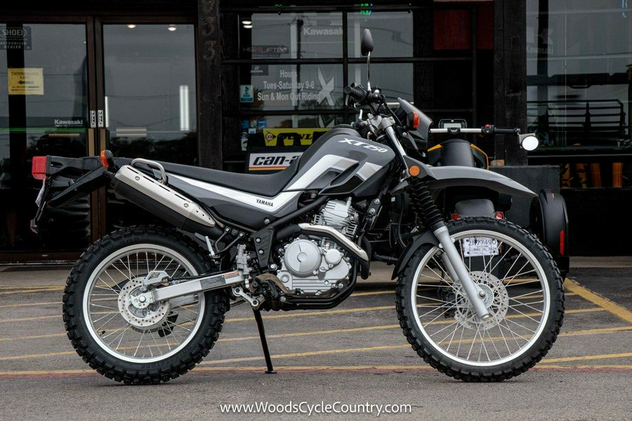 2024 Yamaha XT 250