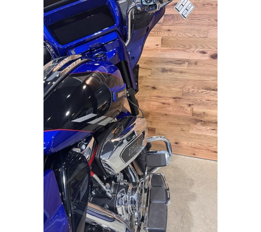 2025 Harley-Davidson FLHXSE - CVO Street Glide