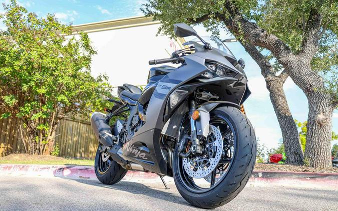 2026 KAWASAKI NINJA ZX6R ABS