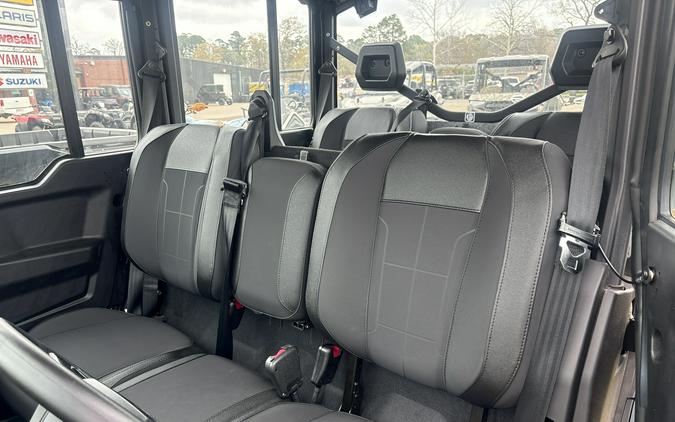 2026 Can-Am Defender MAX XT CAB HD11