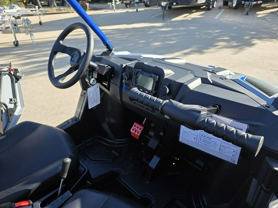 2026 Polaris RZR 200 EFI