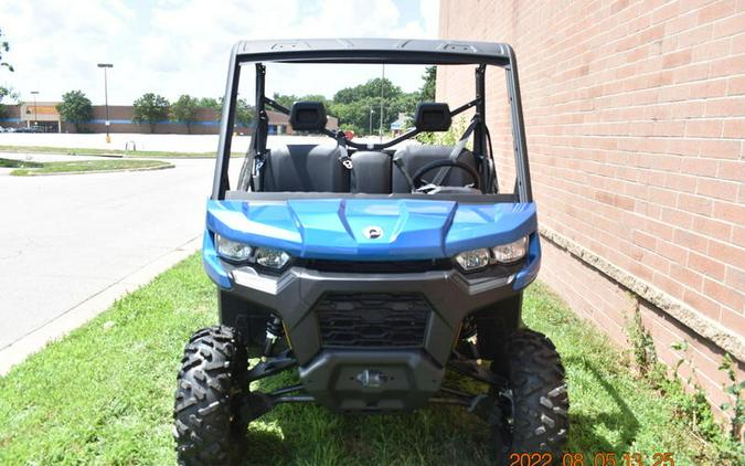 2022 Can-Am® Defender DPS HD10 Oxford Blue