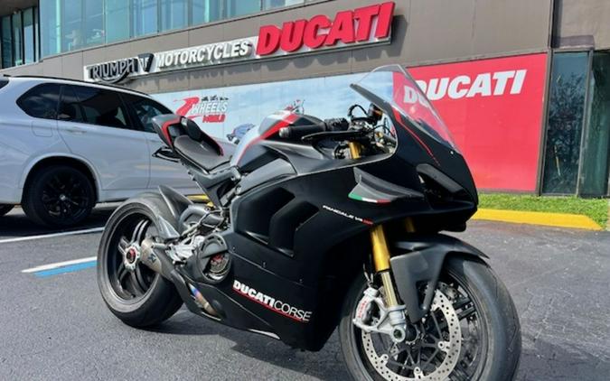 2021 Ducati Panigale V4 SP Winter Test Livery