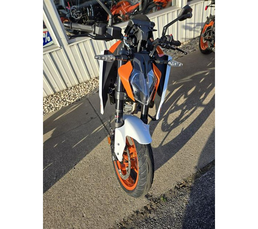 2024 KTM 250 Duke