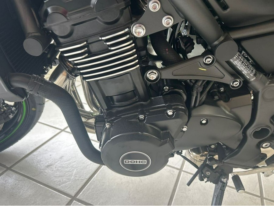2025 Kawasaki Z900RS CAFE ABS EBONY