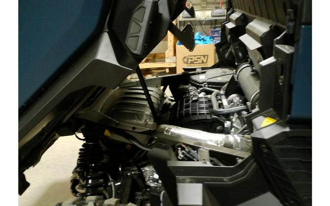 2026 Can-Am Defender MAX XT CAB HD11