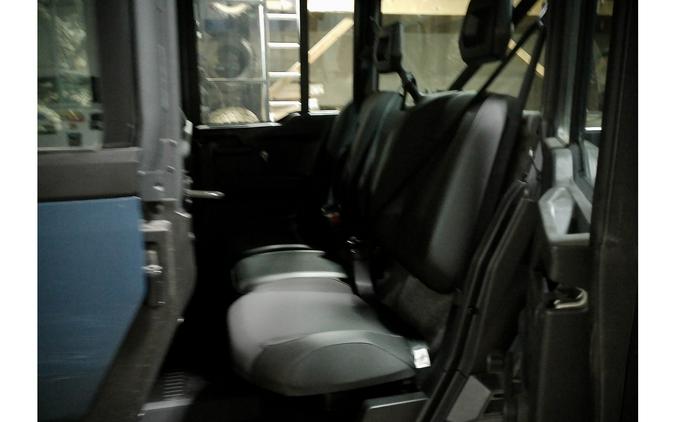 2026 Can-Am Defender MAX XT CAB HD11