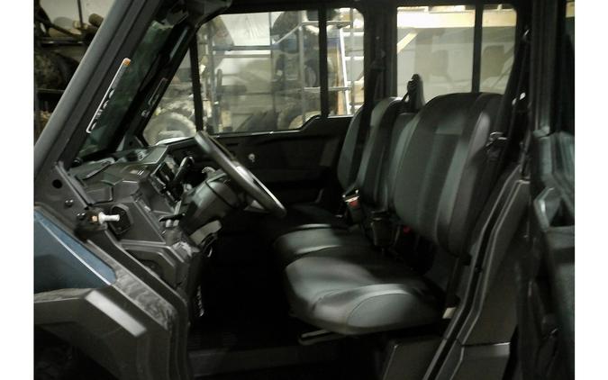 2026 Can-Am Defender MAX XT CAB HD11