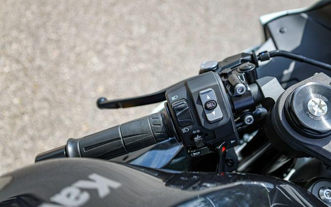 2026 KAWASAKI NINJA ZX6R ABS