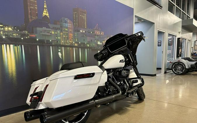 2024 Harley-Davidson FLHX - Street Glide