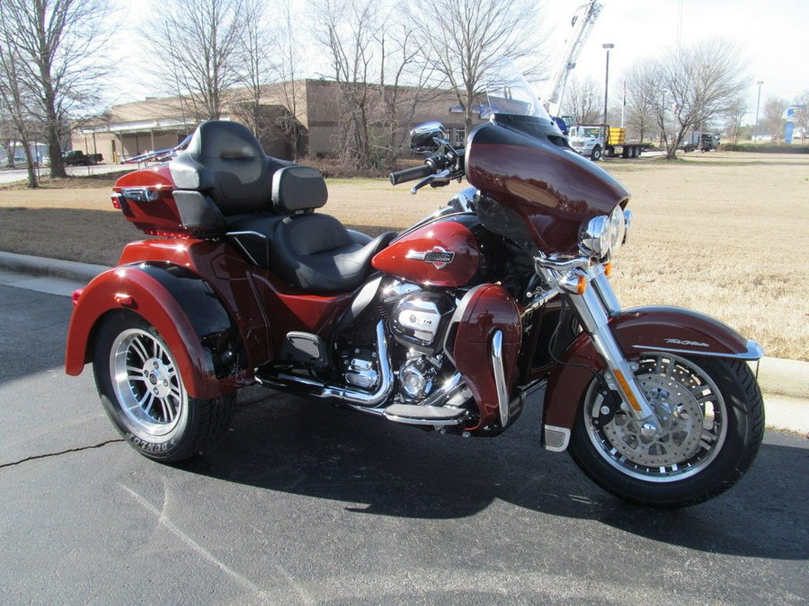 2024 Harley-Davidson® FLHTCUTG - Tri Glide® Ultra