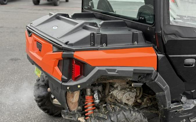 2016 Polaris® General™ 1000 EPS Deluxe Orange Burst