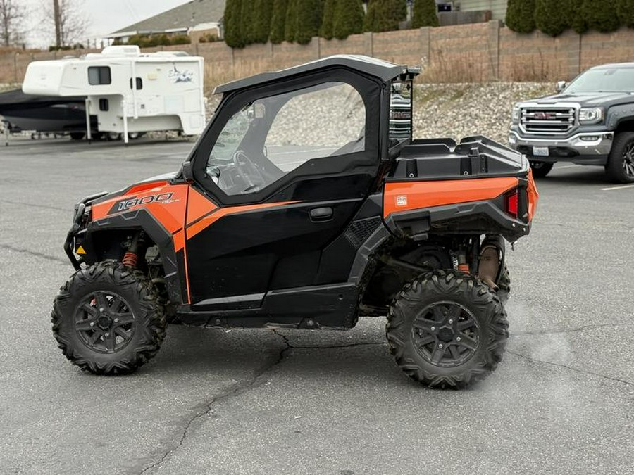 2016 Polaris® General™ 1000 EPS Deluxe Orange Burst