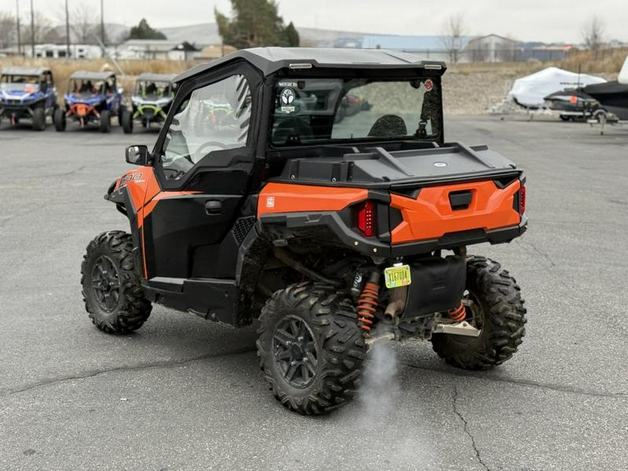 2016 Polaris® General™ 1000 EPS Deluxe Orange Burst