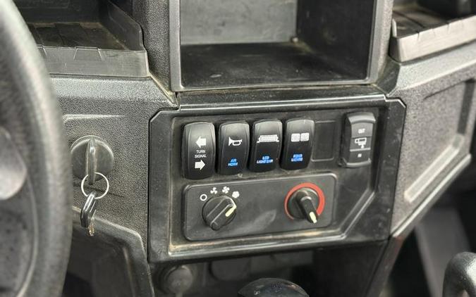 2016 Polaris® General™ 1000 EPS Deluxe Orange Burst