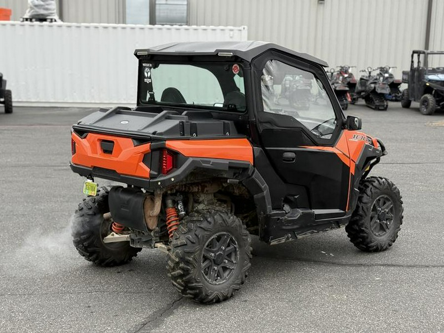 2016 Polaris® General™ 1000 EPS Deluxe Orange Burst