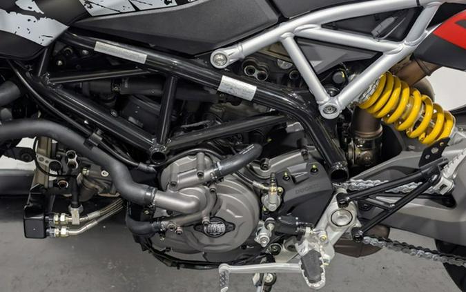 2025 Ducati Hypermotard 950 RVE