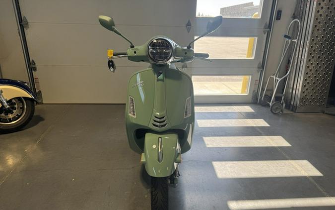 2027 Vespa GTS 310 80TH ANNIVERSARY