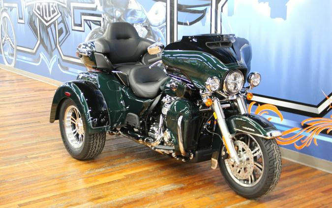 2024 Harley-Davidson Tri Glide Ultra Alpine Green / Vivid Black