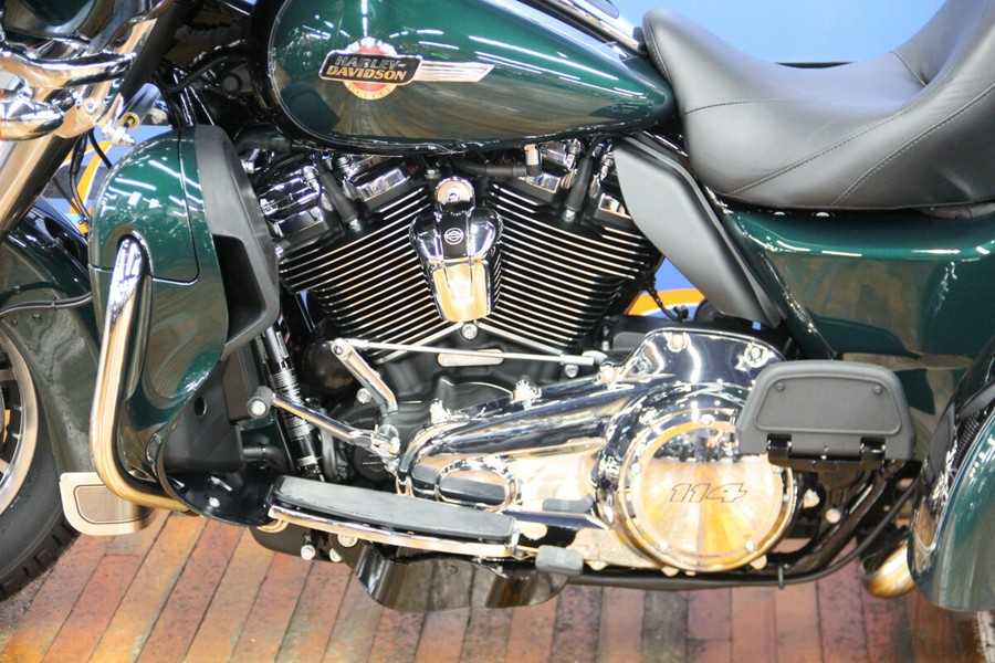 2024 Harley-Davidson Tri Glide Ultra Alpine Green / Vivid Black