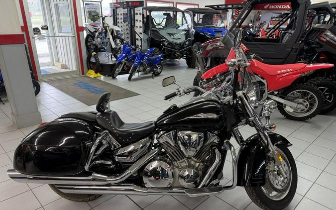 2005 Honda VTX™ 1300 R