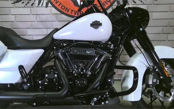 2024 Harley-Davidson Road King Special