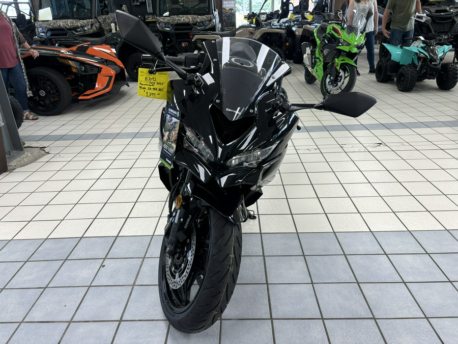 2024 Kawasaki Ninja® ZX™-4RR ABS