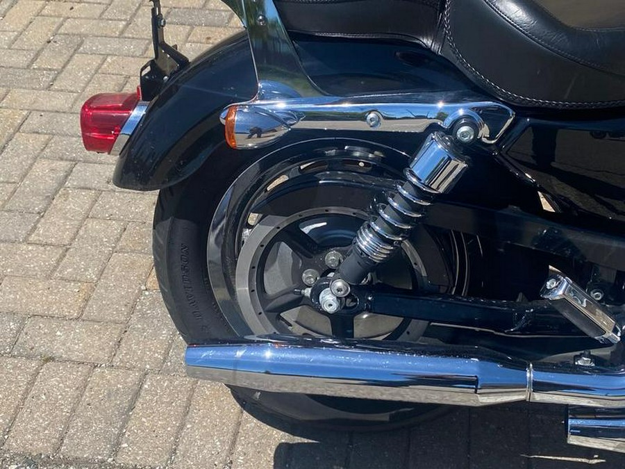 2007 Harley-Davidson® XL1200C - Sportster® 1200 Custom