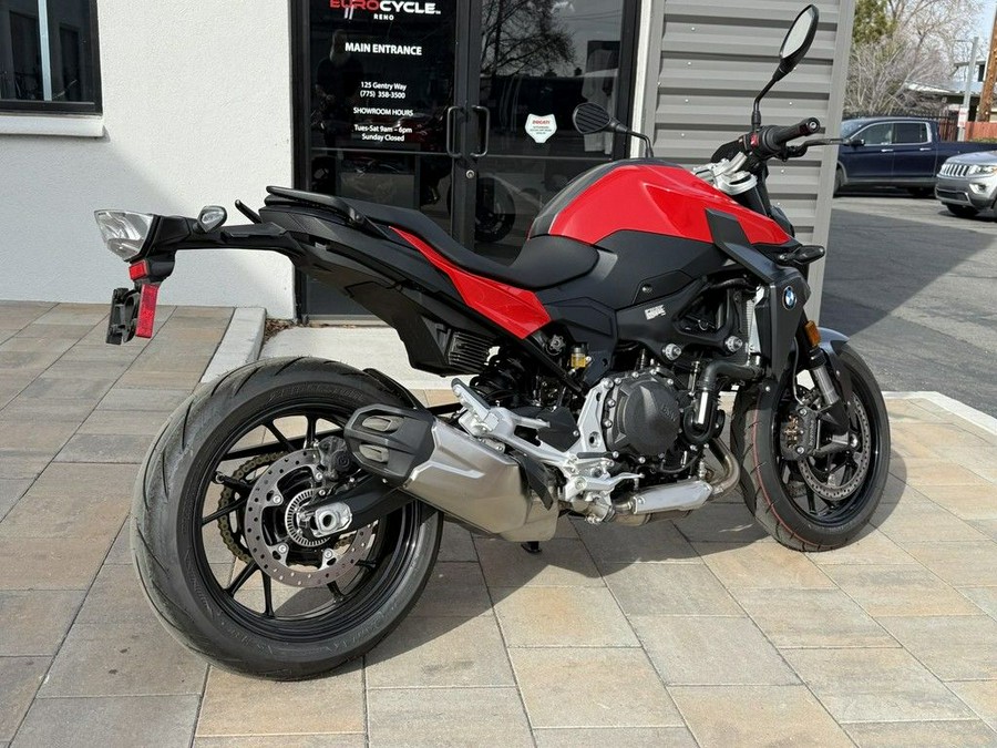 2024 BMW F 900 R Exclusive