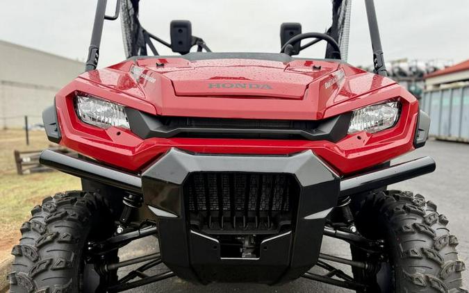 2025 Honda® Pioneer 1000
