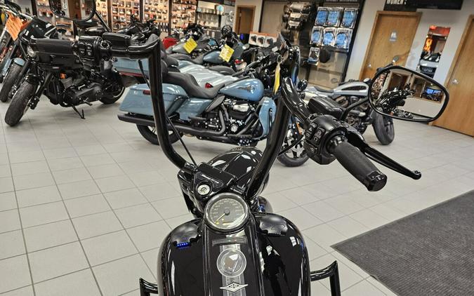 FLHRXS 2017 Road King® Special