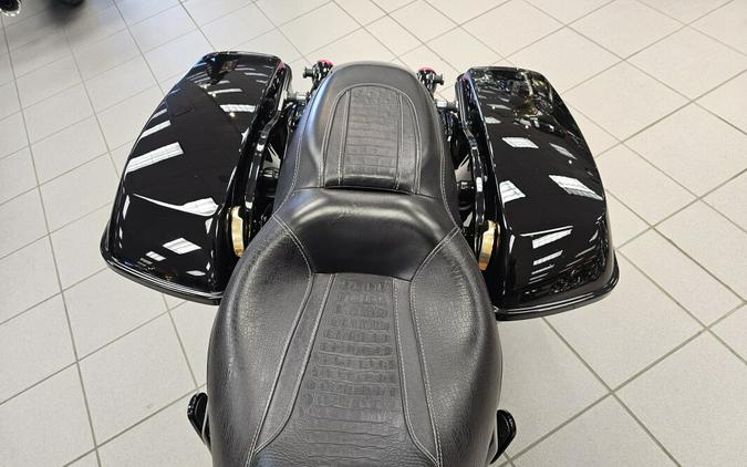 FLHRXS 2017 Road King® Special