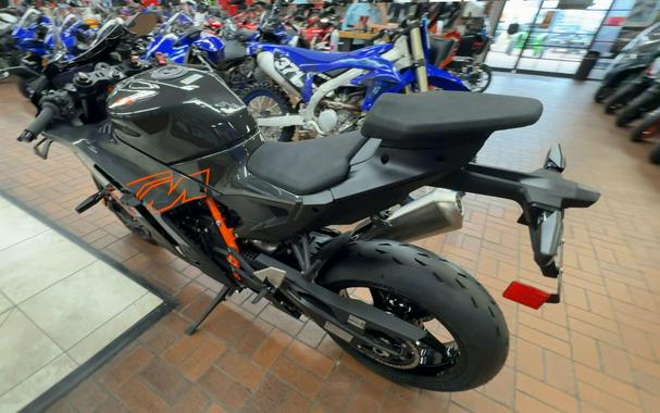 2026 KTM 990 RC R