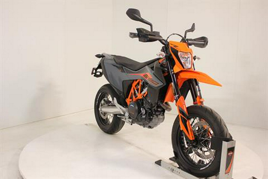 2021 KTM 690 SMC R