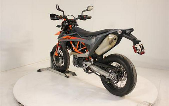 2021 KTM 690 SMC R