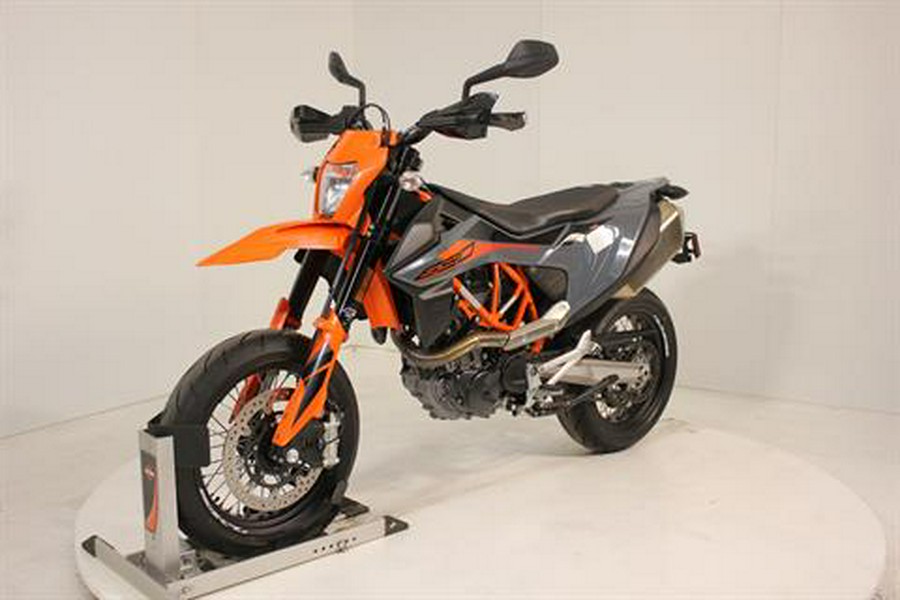 2021 KTM 690 SMC R