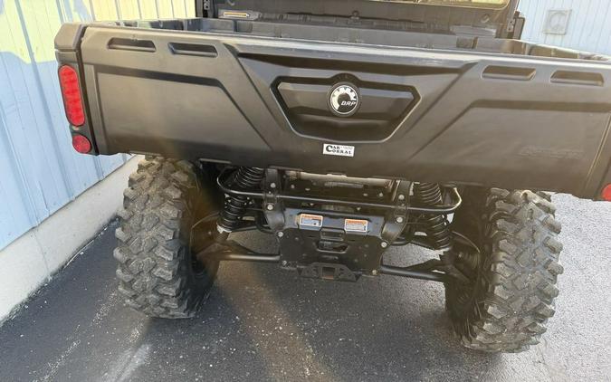 2022 Can-Am Defender Limited HD10