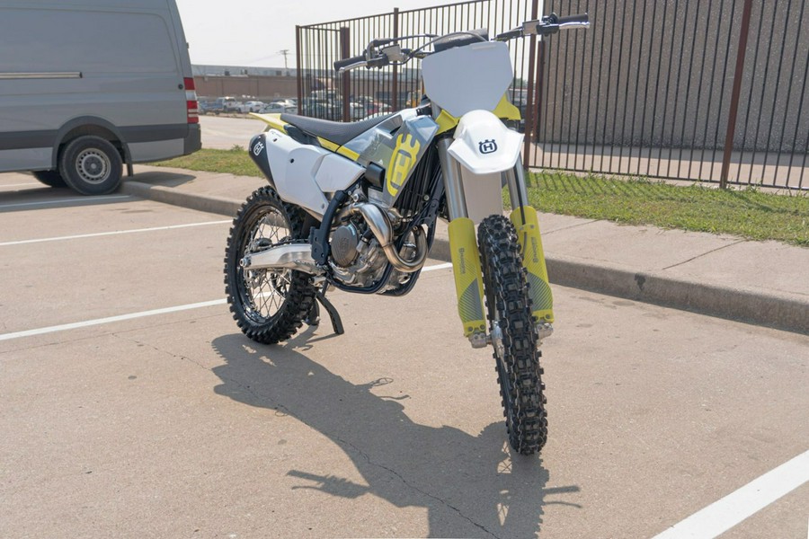 2024 Husqvarna Motorcycles FC 350