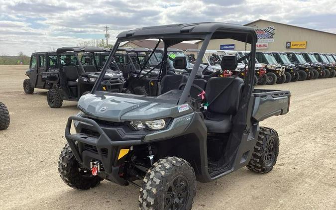 2024 Can-Am® Defender XT HD7