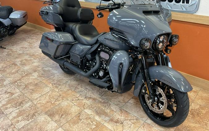 2022 Harley-Davidson® FLHTK - Ultra Limited